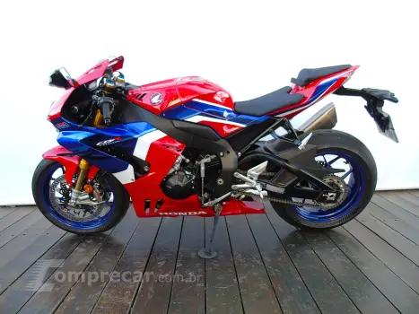 HONDA CBR 1000RR-R FIREBLADE SP