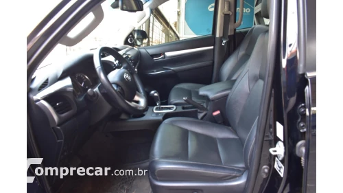 HILUX - 2.8 D-4D TURBO CD SRX 4X4 AUTOMÁTICO