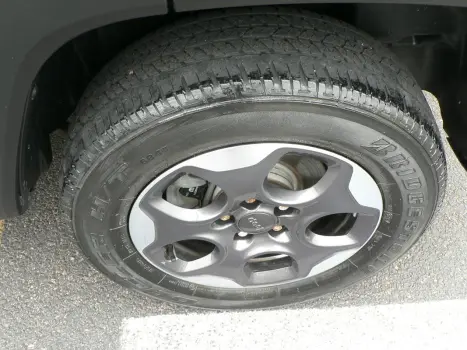 RENEGADE 2.0 16V Turbo Sport 4X4