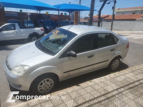 FIESTA 1.6 MPI Class Sedan 8V