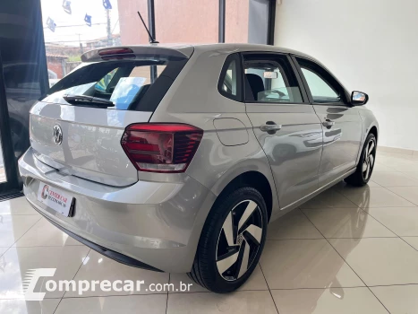 Volkswagen POLO 1.0 MPI 4 portas