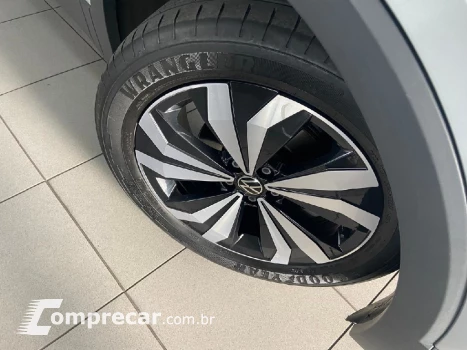 T-CROSS 1.0 200 TSI TOTAL FLEX COMFORTLINE AUTOMÁTICO