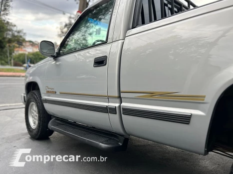 Silverado 4.1 4X2 Cs 18V Diesel 2P Manual