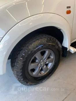 L200 TRITON 2.4 HLS 4X2 CD 16V