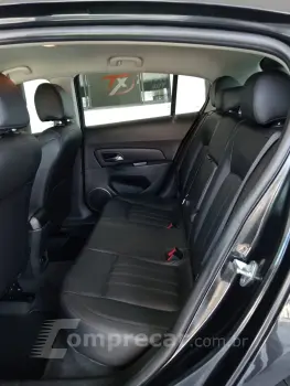 CRUZE 1.8 LT