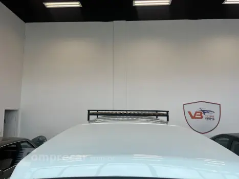 KOMBI 1.6 MI STD 8V ÁLCOOL 3P MANUAL