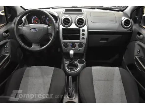 FIESTA SEDAN - 1.6 ROCAM SEDAN 8V 4P MANUAL