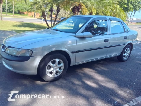 CHEVROLET Vectra GLS 2.2 4 portas