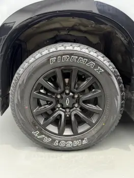 S10 2.8 16V Turbo Midnight CD 4X4