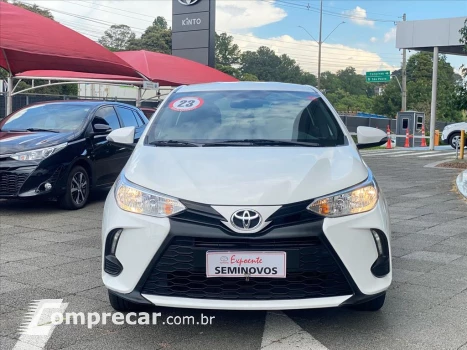 Toyota YARIS 1.5 16V FLEX XL MULTIDRIVE 4 portas