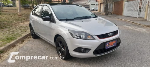 FORD FOCUS 1.6 8V 4 portas