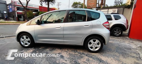 Honda FIT 1.4 LX 16V 4 portas