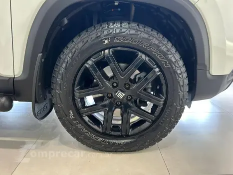 TORO ULTRA 2.0 16V 4x4 TB DIESEL AUT.