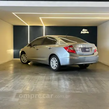 Civic Sedan LXS 1.8/1.8 Flex 16V Aut. 4p