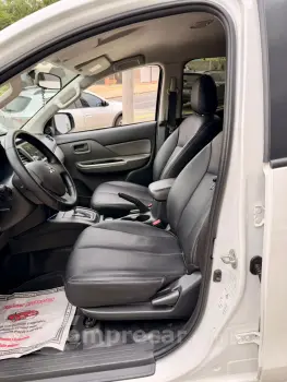 L200 TRITON 2.4 16V Turbo Sport GLS CD 4X4