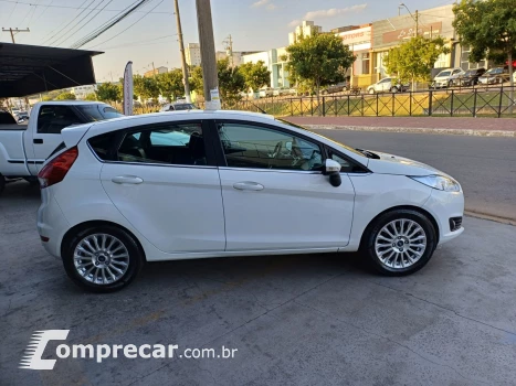 Fiesta Hatch 1.6 16V 4P FLEX TITANIUM PLUS POWERSHIFT AUTOMÁ