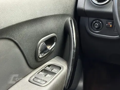 LOGAN 1.6 16V SCE Iconic