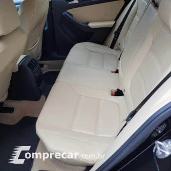 JETTA Comfortline 1.4 TSI 16V 4p Aut.