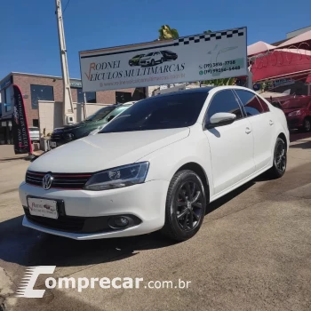 Volkswagen JETTA 2.0 Comfortline 4 portas