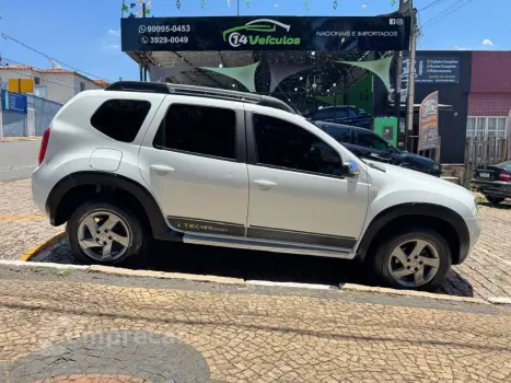 Renault DUSTER Dynamique 1.6 Flex 16V Mec. 4 portas