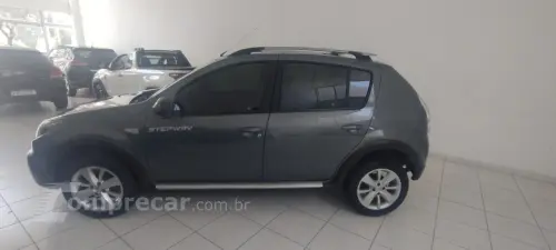 Sandero 1.6 16V 4P FLEX STEPWAY AUTOMÁTICO