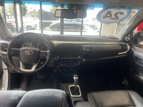 HILUX 2.8 D-4D TURBO CD SRX 4X4 AUTOMÁTICO