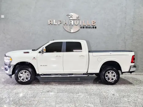 2500 6.7 I6 Turbo Laramie CD 4X4