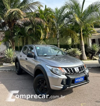 Mitsubishi L200 TRITON 2.4 16V Turbo GLS CD 4X4 4 portas