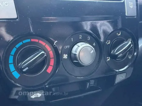 CITY 1.5 LX Sedan 16V