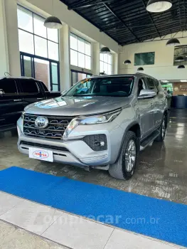 Hilux SW4 SRX 4x4 2.8 TDI 16V Dies. Aut.