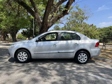 VOYAGE 1.0 12V MPI Totalflex