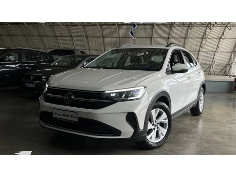 Volkswagen NIVUS 1.0 200 TSI TOTAL FLEX COMFORTLINE AUTOMÁTICO 4 portas