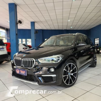 BMW X1 2.0 16V Turbo Activeflex Sdrive20i 4 portas