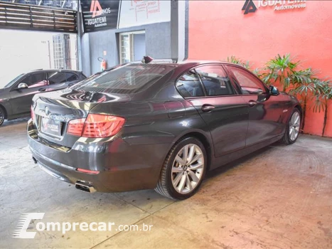 550i 4.4 SEDAN V8 32V GASOLINA 4P AUTOMÁTICO