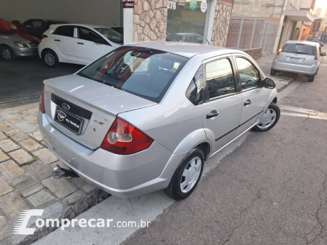 FIESTA 1.6 MPI Class Sedan 8V