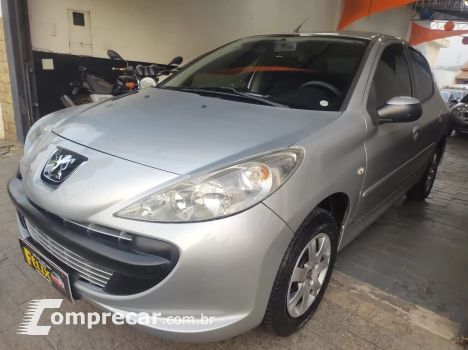 PEUGEOT 207 1.4 XR 8V 4 portas