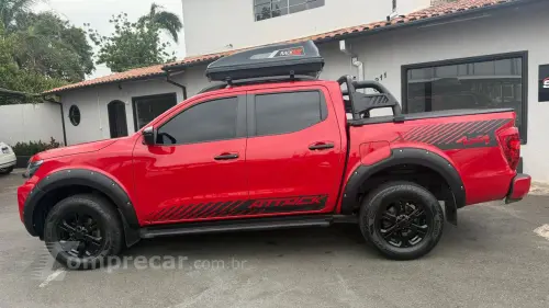 Frontier 2.3 ATTACK CABINE DUPLA 4X4 BI-TURBO DIESEL AUTOMÁT