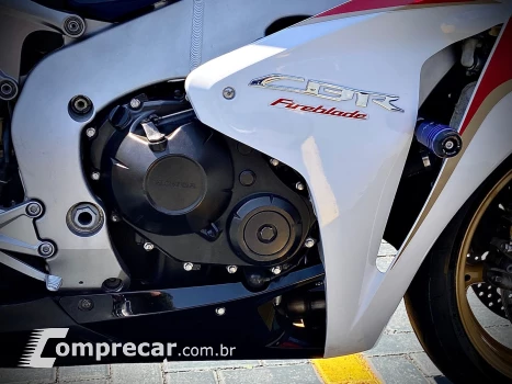 CBR 1000RR FIREBLADE