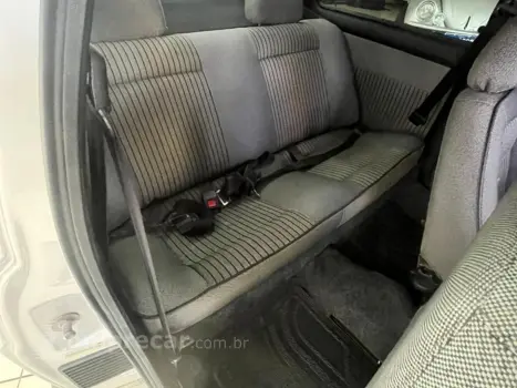 VOYAGE 1.8 CL 8V GASOLINA 2P MANUAL