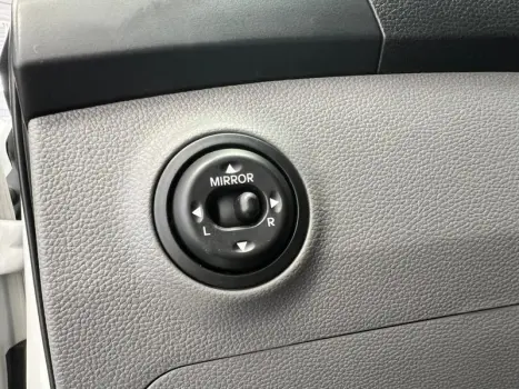 HB20S 1.6 COMFORT PLUS 16V FLEX 4P AUTOMATICO