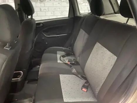 Fiesta 1.6 Rocam Hatch 8V Flex 4P Manual