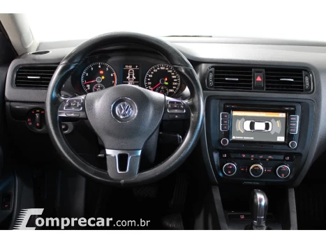 JETTA 2.0 COMFORTLINE FLEX 4P TIPTRONIC