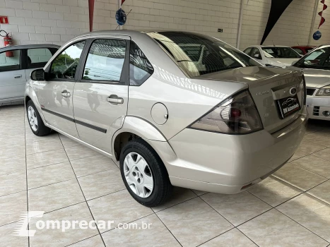 FIESTA 1.6 Rocam Sedan 8V