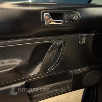 New Beetle 2.0 Mi Mec./Aut.