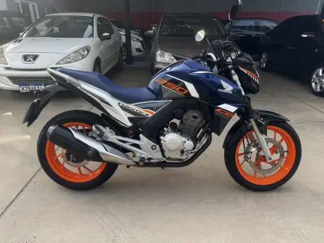 CB 250 F Twister FLEXONE