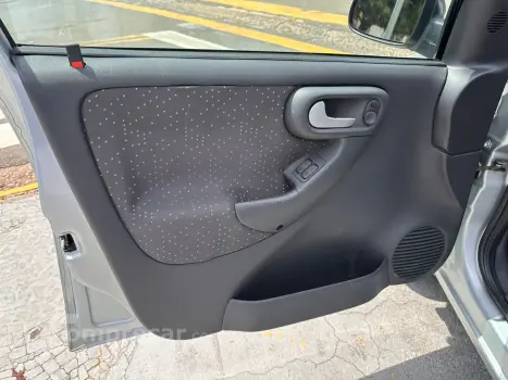 CORSA 1.4 MPFI Premium 8V