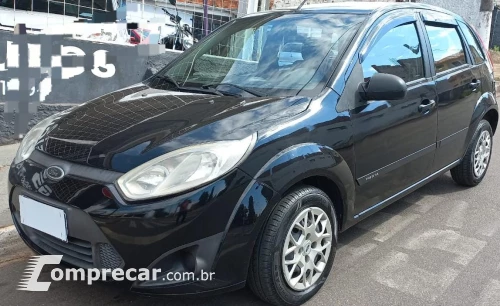 FORD FIESTA 1.6 MPI Class 8V 4 portas