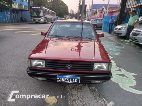 Volkswagen VOYAGE 1.6 2 portas