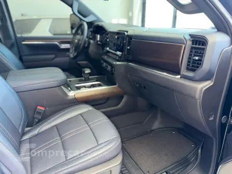 SILVERADO 5.3 V8 1500 High Country 4X4