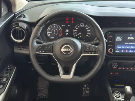 Kicks 1.6 16V 4P FLEXSTART EXCLUSIVE XTRONIC AUTOMÁTICO CVT
